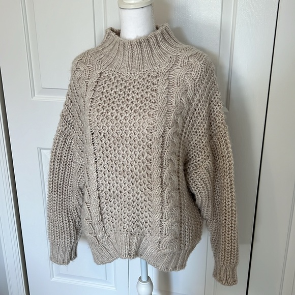 Universal Threads Knit Sweater - Picture 2 of 5